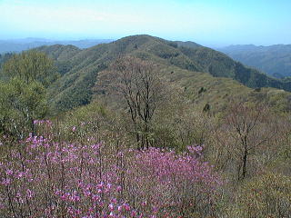 熊鷹山からの丸岩岳方面