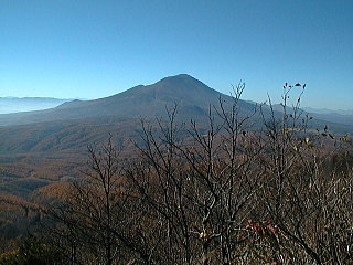 ���V�炩��̐�ԎR